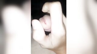 Lâu rồi kh sục , nay nứng quá lấy cặc ra sục Tinh quá trời luôn