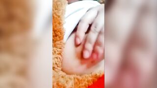 Bé Nhi 2ka3 Show Vú Cực Ngon