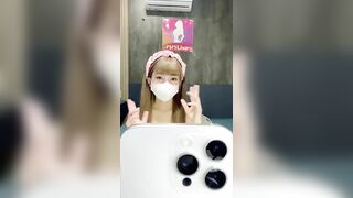 Hai em gái xinh live fb 2