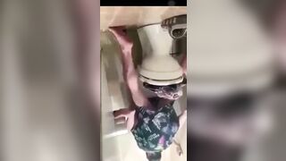Lén lút mà kích thích
