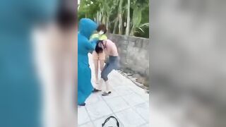 Đánh ghen ghê thật ^^
