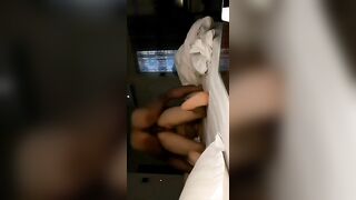 Doggy cực phê trên nền nhạc lãng mạng