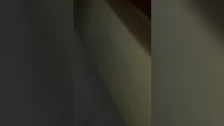 Đang đụ thì bị lũ bạn kéo vào quay