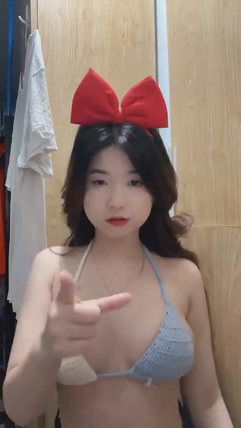 Em hương loli xinh đẹp 2