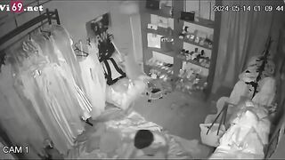 Hack camera em gái chủ shop thời trang vú to làm tình