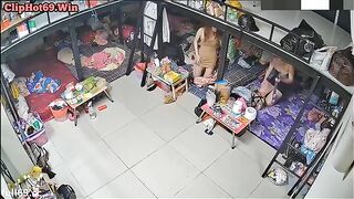 Hack camera phòng ngủ của các em tiếp viên