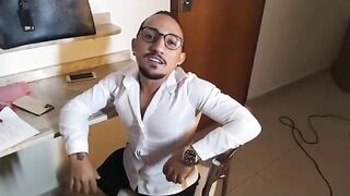 Anh lùn chịch gái xinh 22