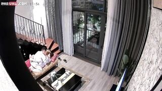 Công tử Hà Nội dẫn em gái sinh viên năm 3 trường ĐH KH Xã hội & Nhân Văn về nhà chịc