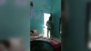 Chạy Grap cả ngày kiếm tiền đi chơi gái