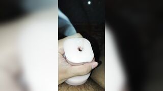 Chơi bắn tùm lum với lồn giả 🥵