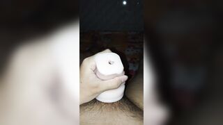 Chơi bắn tùm lum với lồn giả 🥵