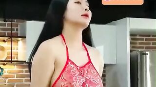 Dâm nữ Pong Kyubi lộ đầu ti thâm đen dạy nấu ăn