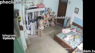 Hack Camera Con Chị Hàng Ngon Thằng Em Nứng Cặc Chịu Sao Nổi
