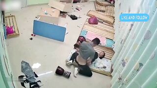 Hack Camera Thanh niên ngoại tình hiếp dâm cô giáo mầm non của con 2