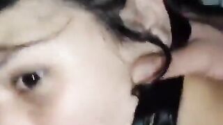 Cha dượng và con gái, nhìn biểu cảm của em nó lần đầu được chịch kìa