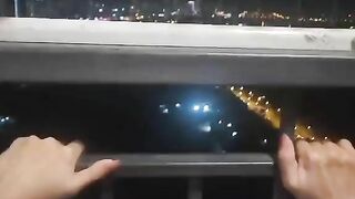 Doggy em ngoài ban công 3