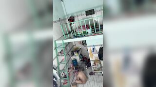Quay lén e làm về
