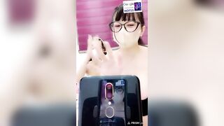 Hot PH top one stream 2 em gái xinh nhí nhảnh show hàng trên Fb