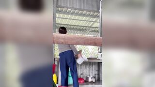 Mb dâm thích thả rông lâu lâu mới chịu mặc quần lót
