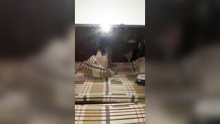 Clip sex nữa đêm đang ngủ thì thèm bú cu