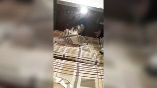 Clip sex nữa đêm đang ngủ thì thèm bú cu