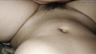 Clip sex bắn tinh đầy lồn chị hàng xóm