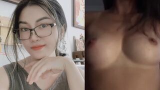 Clip Sex Nhã Vân 1993 bảo yêu thương chị mà đè chị ra chịch: đang hot trên tiktok