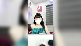 Phu phu dmg 2 em gái xinh live fb