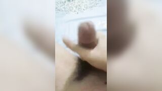 e trai *** sục cu tinh trùng loãng cho người yêu xem bị mẹ người yêu phát hiện