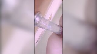 em hàng non tơ hồng hào thủ dâm bắn nước cực mạnh cùng sextoy