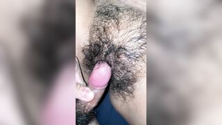 Lol to rậm thế này nhưng chỉ dc cạ bắn tinh ra bên ngoài thôi hic