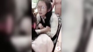 em bảo với chồng hôm nay em phải tăng ca về muộn