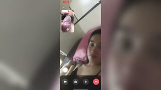 Gái xinh nói chuyện khẩu dâm