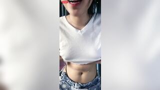 Em gái live show
