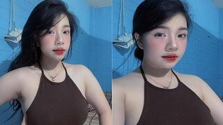 Em gái hàng ngon địt thích