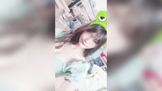 Nay lm gái ngoan