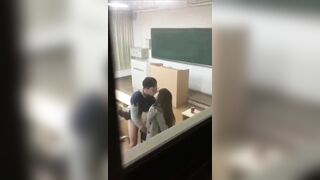Học sinh thời này bạo thật!! 2