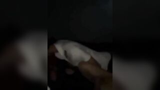 em gái đi uống rượu say bị lũ bạn hấp diêm