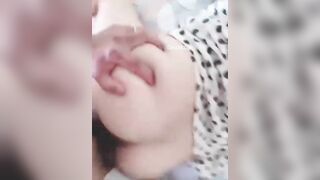 Nhờ Anh Hàng Xóm Chữa Giúp Cái Lồn Ngứa Ngáy Do Thiếu Hơi Trai 2