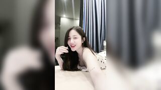 💞Anh có nhu cầu book các bé đi chơi chưa 💋