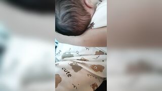 Bác sĩ trị tắc sữa vợ em