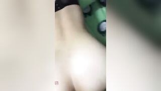 Chơi vợ yêu bạn lúc đang nhắn tin với chồng