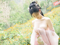 chị hằng này to tròn quá