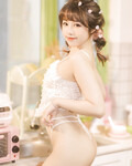 Hoàng Hương Trang 1999 - Gái Nhật gốc Việt
